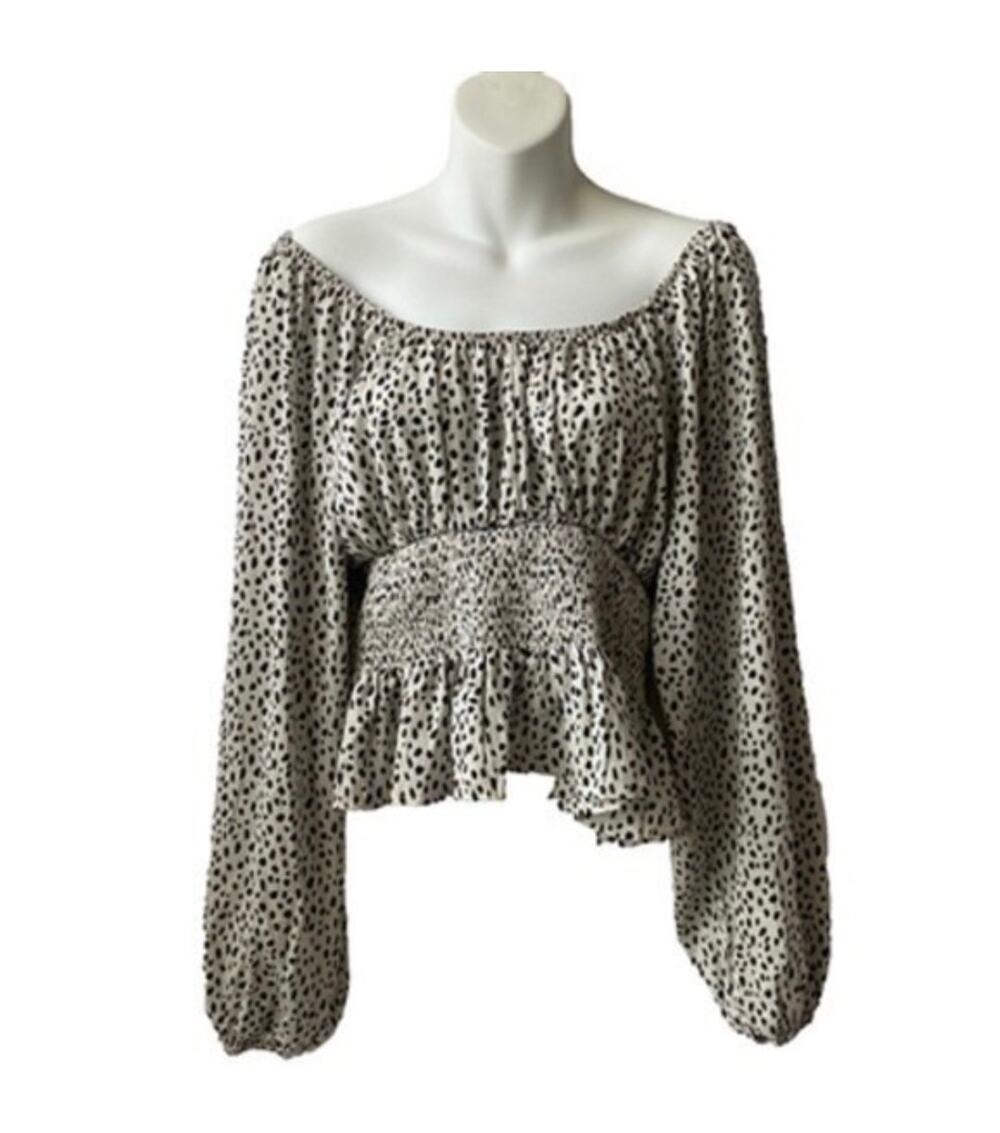 NWT Sincerely Jules Milkmaid Romantic Smocked Animal Print Peasant Top L